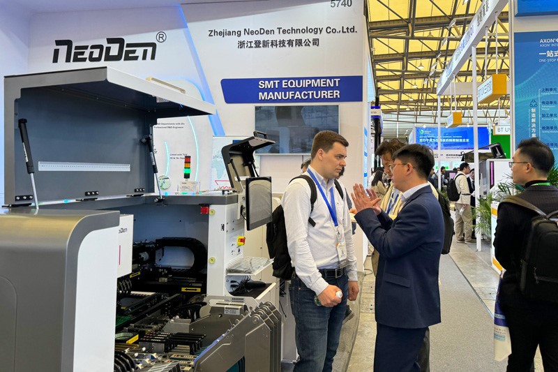 SMT machine exhibition